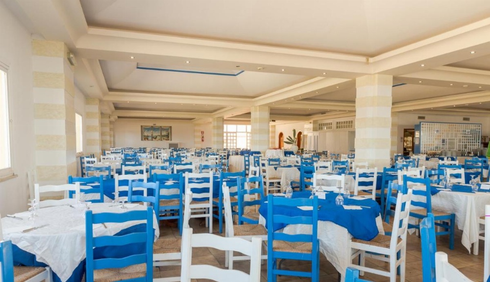 Perla Del Golfo Resort Image 6