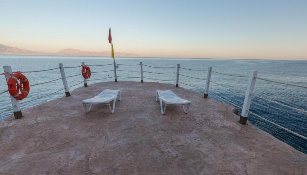 Perla Del Golfo Resort